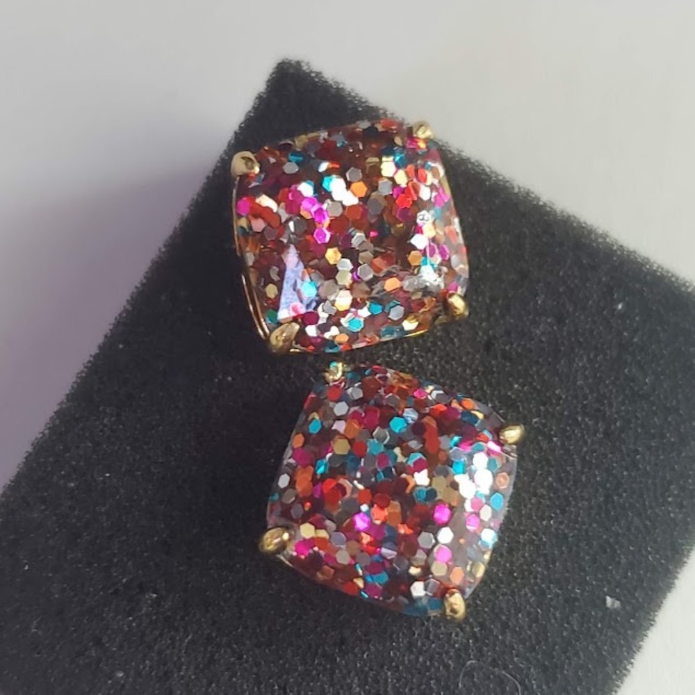 Kate Spade New York Large Gumdrop Stud Earrings Multi Glitter WBRU9356 Gold Tone - Picture 7 of 8